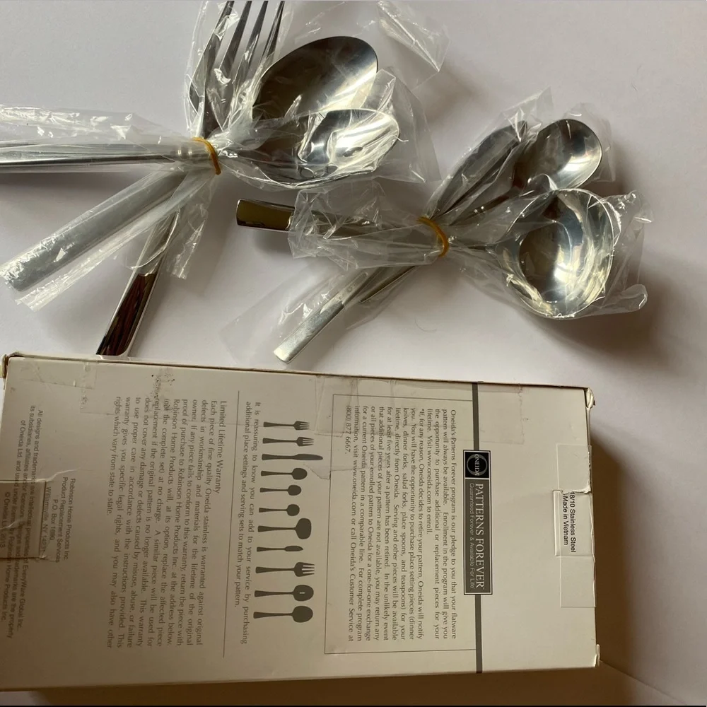 Oneida Curva Six piece stainless steel serving set